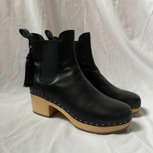 Loeffler Randal Clogs